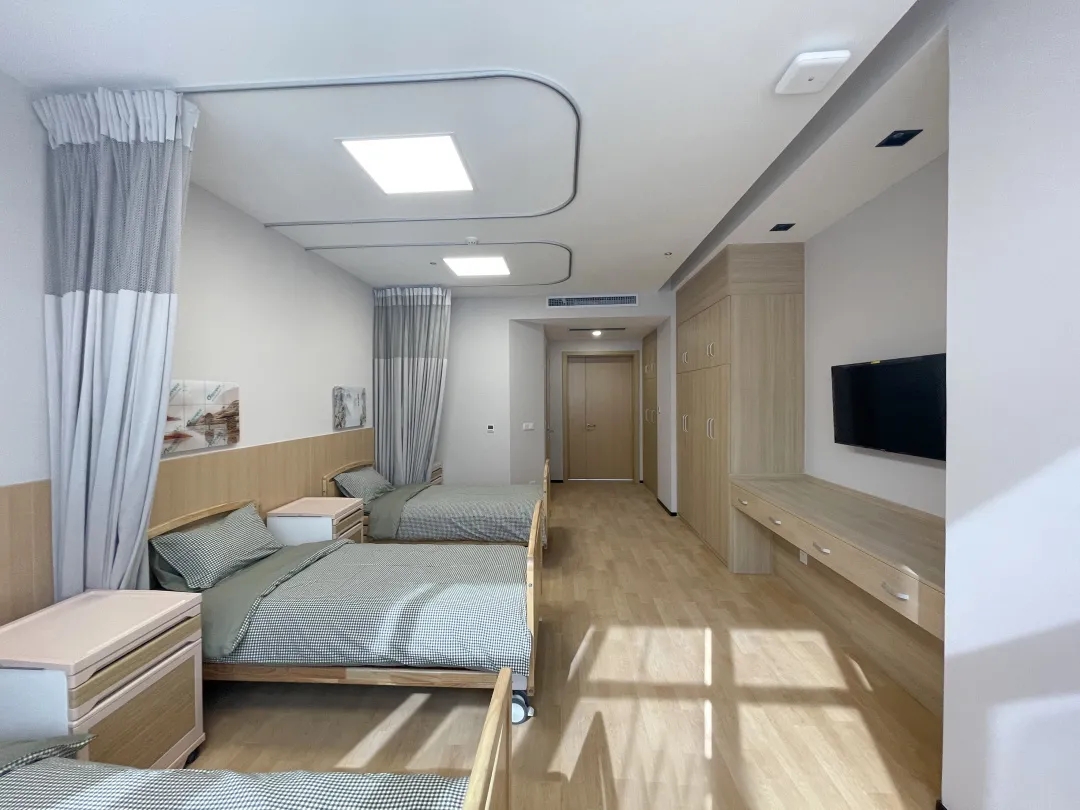 1636338228297160.jpg 5.webp.jpg